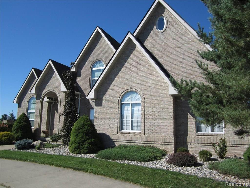 7306 East Bristol Road Davison, MI 48423 - Photo 2 of 72 lBTX87n.jpg