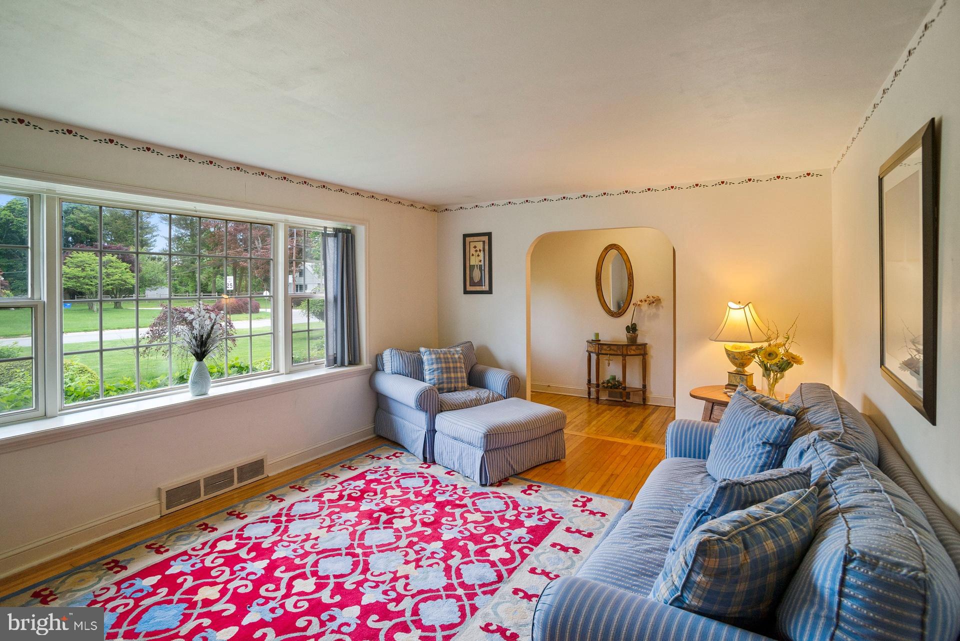 118 Tyson Road Newtown Square, PA 19073 - Photo 4 of 23