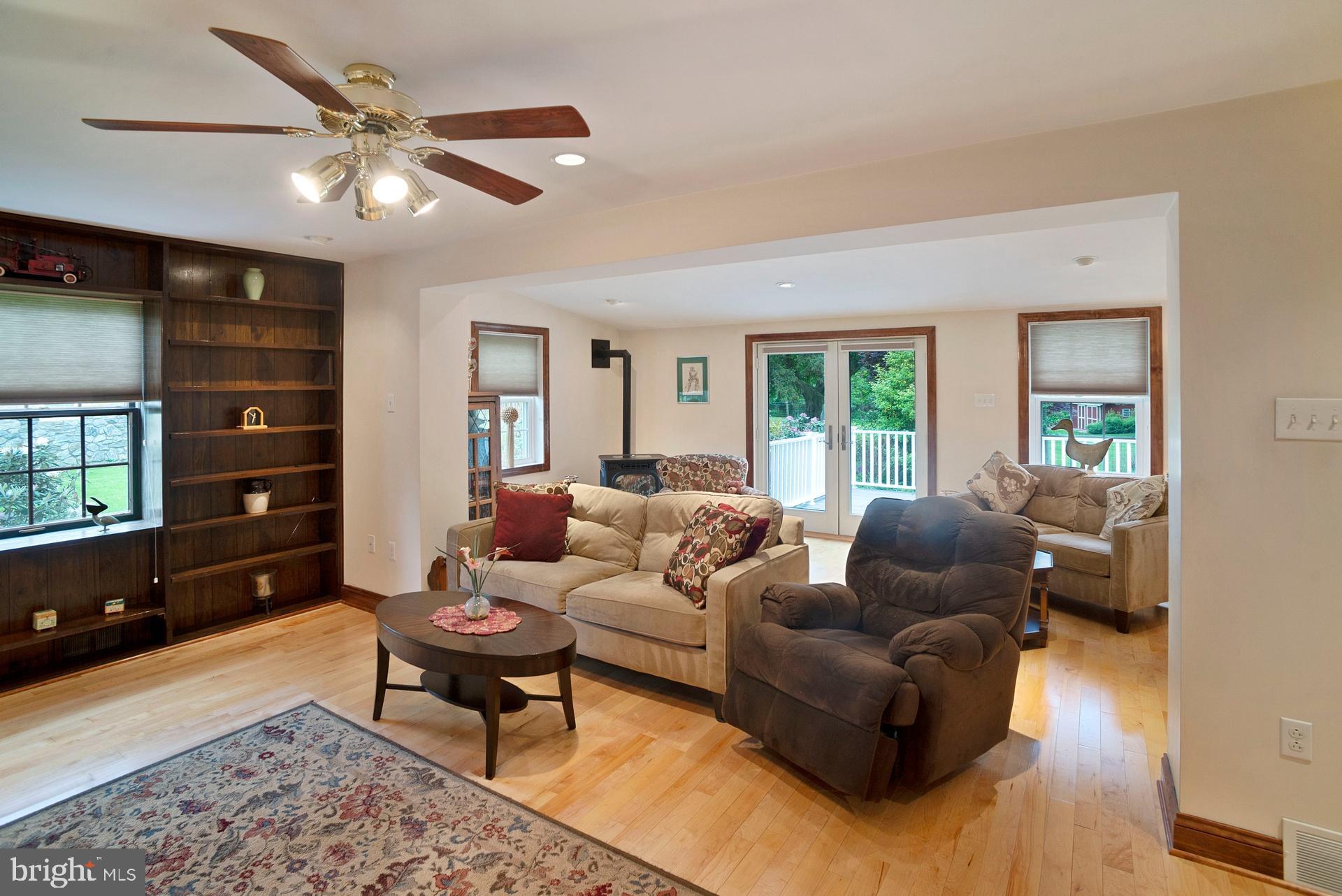 118 Tyson Road Newtown Square, PA 19073 - Photo 10 of 23