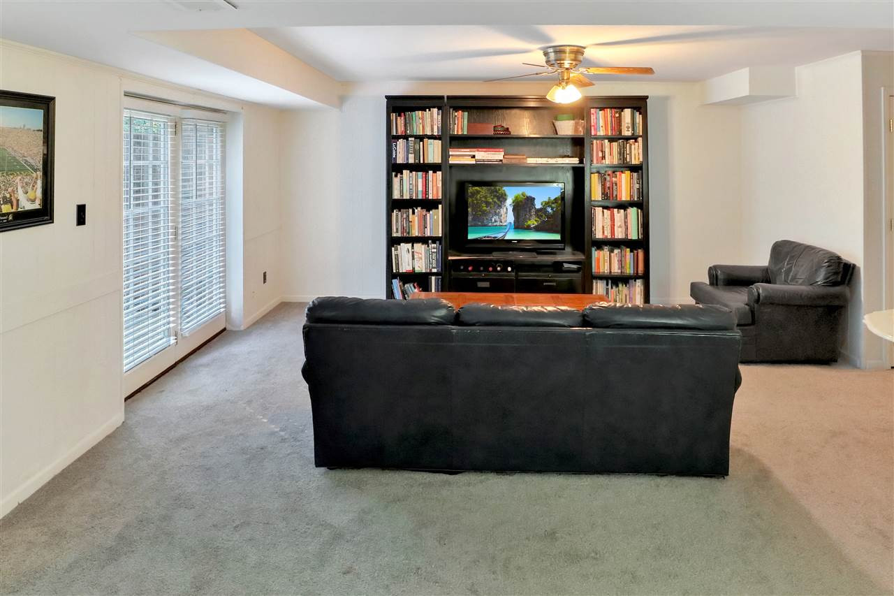 2864 Wycliff Road Raleigh, NC 27607 - Photo 19 of 24 Photo 19