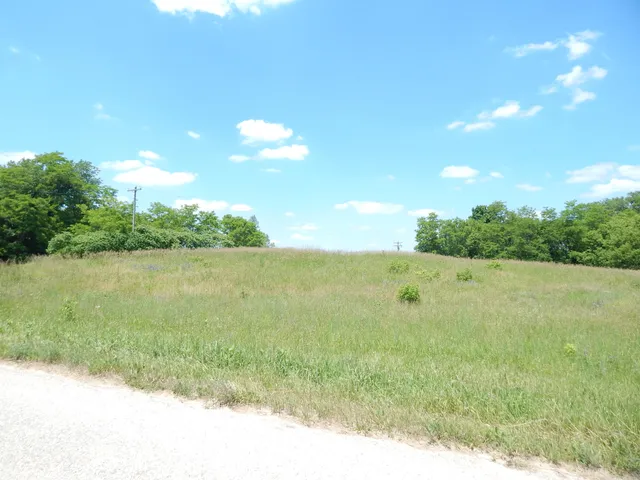 $235,000 | 9340 Sparta Avenue Northwest, Sparta, MI 49345