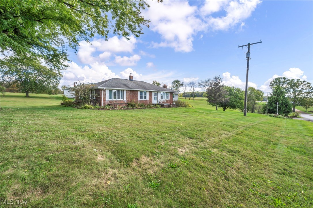 10294 Manor Road Northeast Minerva, OH 44657 - Photo 3 of 34 Gallery Image 3