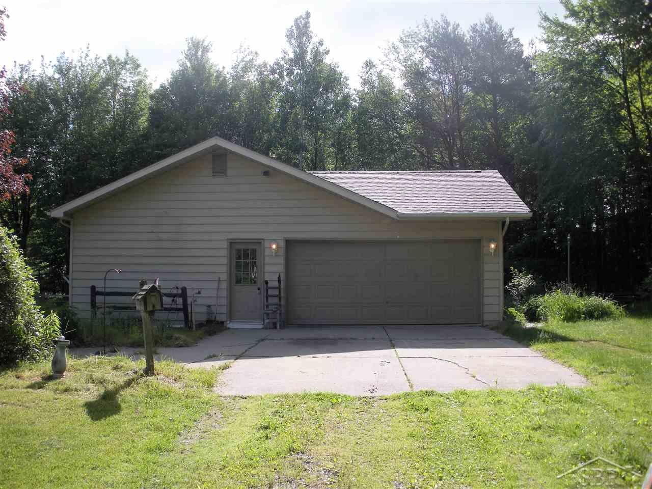 12225 Rathbun Road Birch Run, MI 48415 - Photo 32 of 45 31321978-31.JPG