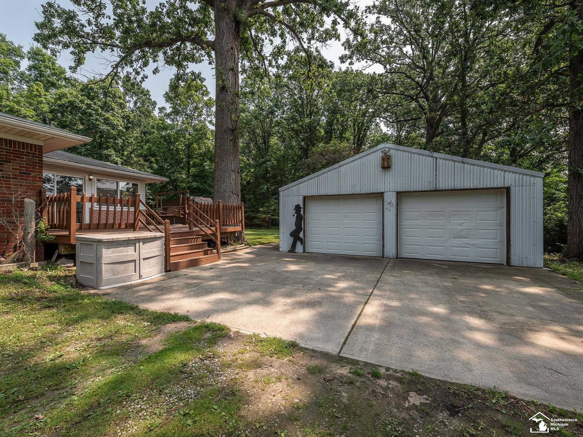 12110 Martinsville Road Carleton, MI 48117 - Photo 24 of 31 Gallery Image 24