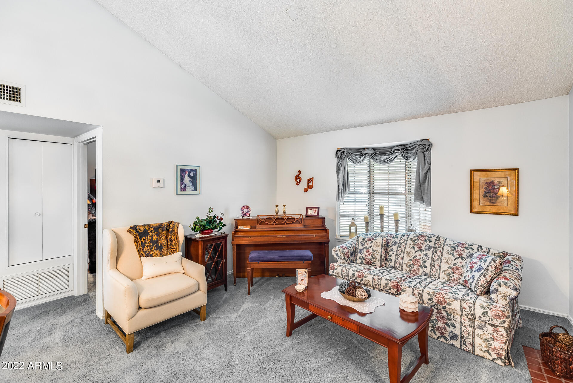 8111 West Wacker Road, Unit 15 Peoria, AZ 85381 - Photo 6 of 28 Gallery Image 6