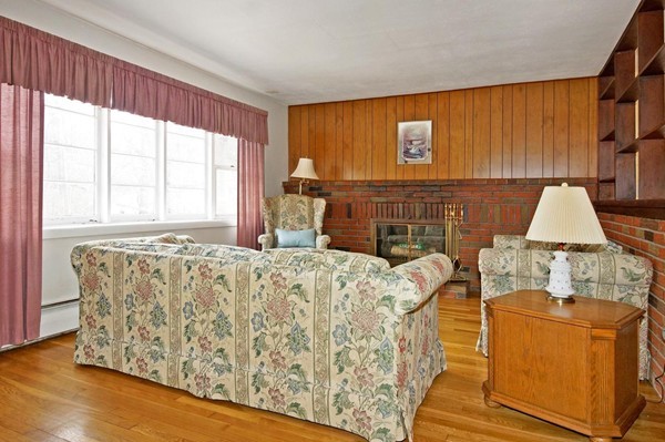 14 Prouty Road Burlington, MA 01803 - Photo 7 of 19 Gallery Image 7