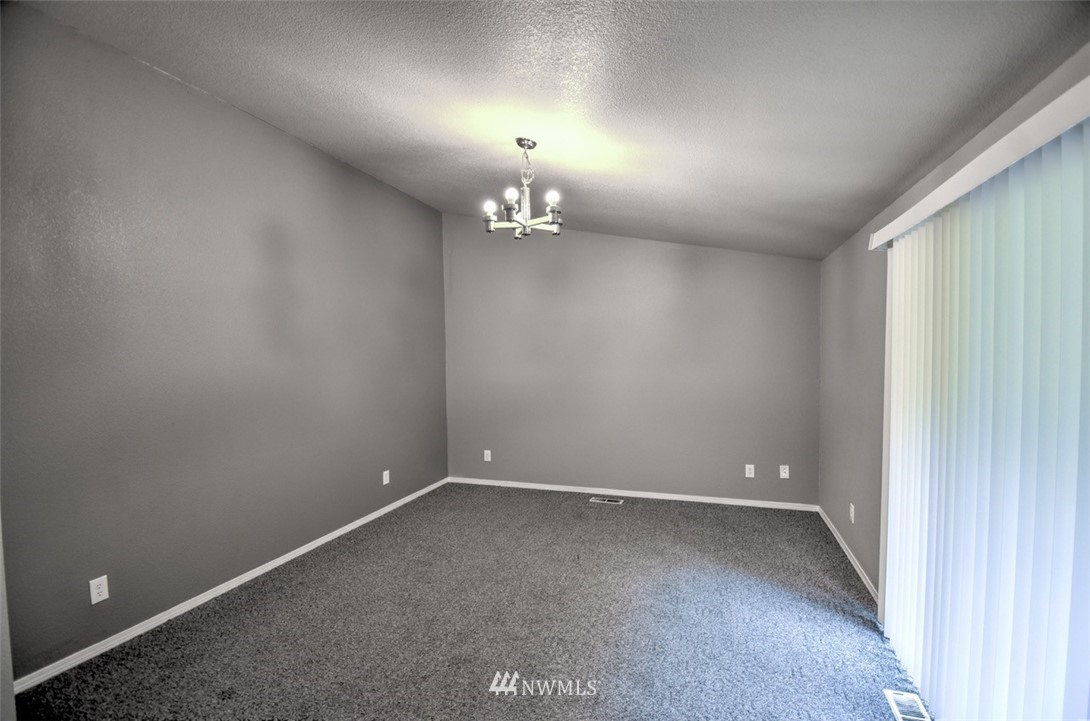 613 Overhulse Road Northwest Olympia, WA 98502 - Photo 17 of 35 Gallery Image 17