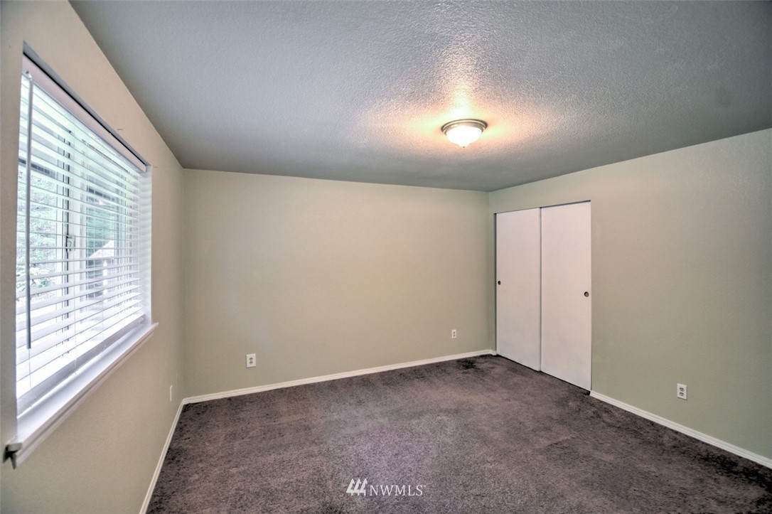 613 Overhulse Road Northwest Olympia, WA 98502 - Photo 20 of 35 Gallery Image 20