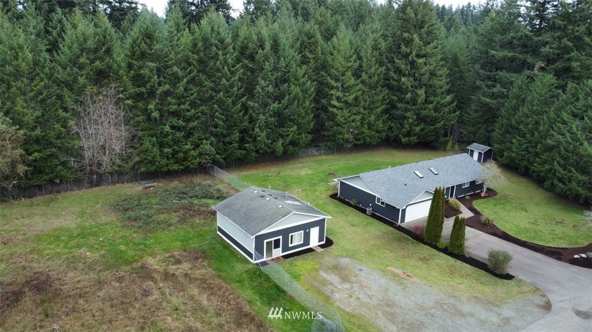613 Overhulse Road Northwest Olympia, WA 98502 - Photo 5 of 35 Gallery Image 5