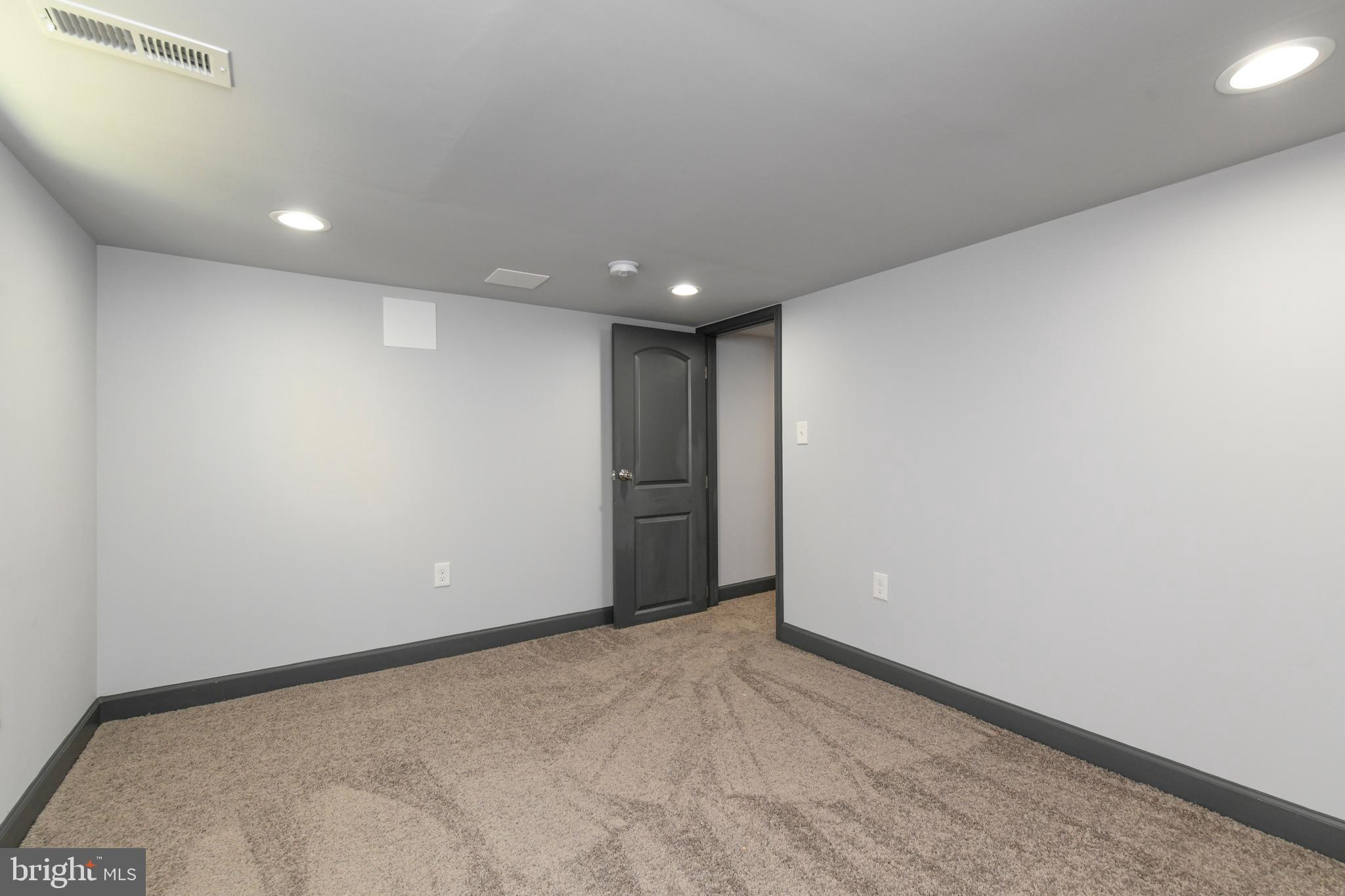 3007 Acton Road Baltimore, MD 21234 - Photo 30 of 40