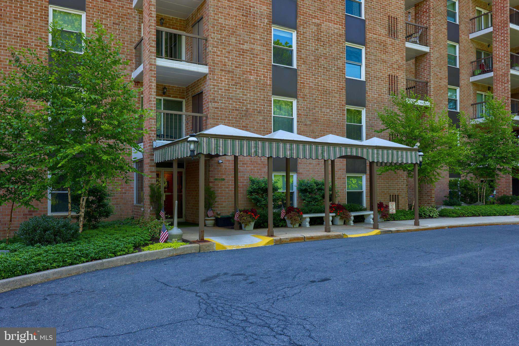 1375 Pershing Boulevard, Unit 810 Reading, PA 19607 - Photo 2 of 23 Gallery Image 2