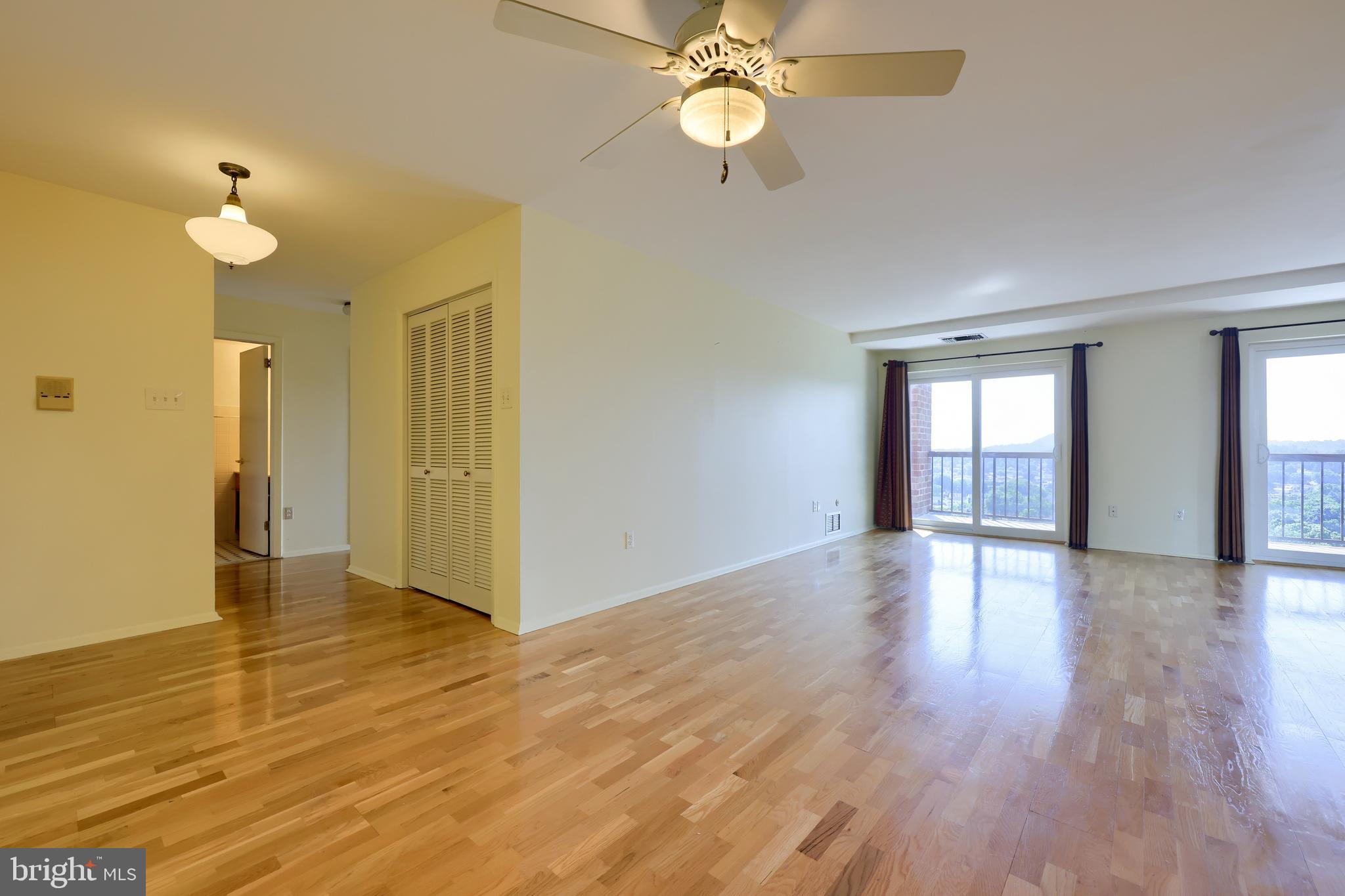 1375 Pershing Boulevard, Unit 810 Reading, PA 19607 - Photo 5 of 23 Gallery Image 5