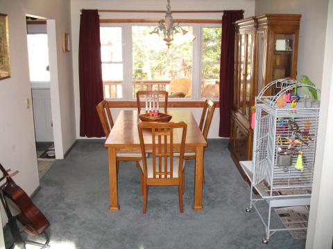 5316 Shiffer Road Stroudsburg, PA 18360 - Photo 3 of 9 dining room