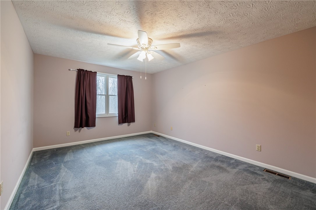 1028 Cane Patch Webster, NY 14580 - Photo 14 of 21