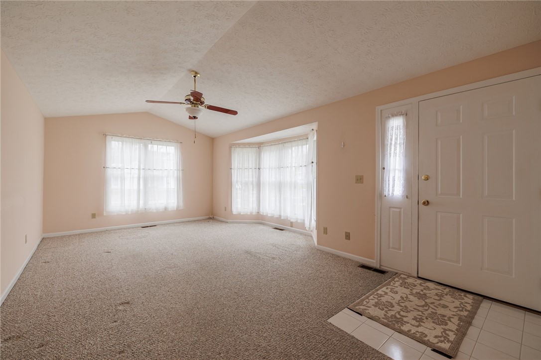 1028 Cane Patch Webster, NY 14580 - Photo 5 of 21