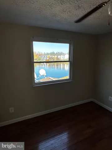 $2,700 | 8305 Pondside Terrace, Alexandria, VA 22309