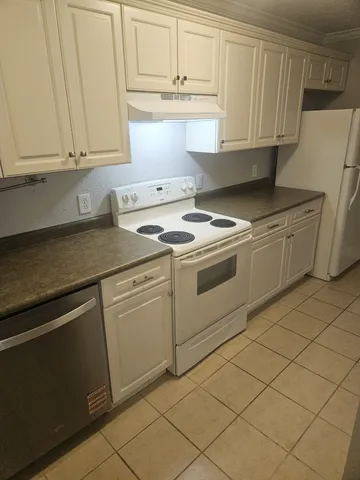 $975 | 802 East Main Street, Unit 23, Murfreesboro, TN 37130