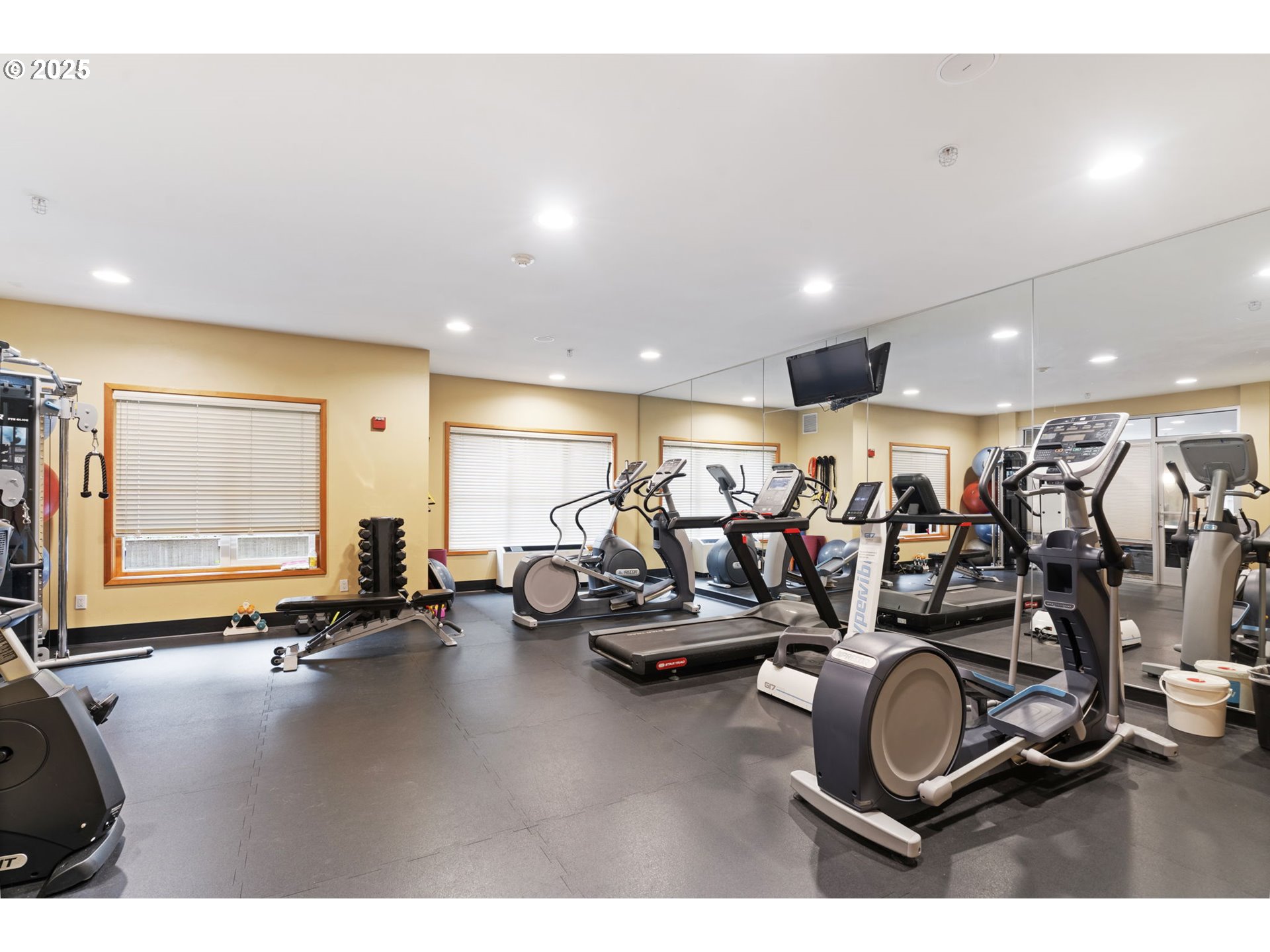 300 West 8th Street, Unit 220 Vancouver, WA 98660 - Photo 30 of 31