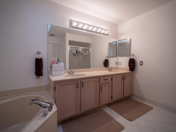 $549,900 | 12668 White Coral Drive, Wellington, FL 33414