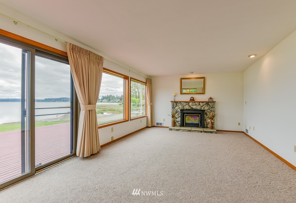 4416 Dyes Inlet Road Northwest Bremerton, WA 98312 - Photo 14 of 24 Gallery Image 14
