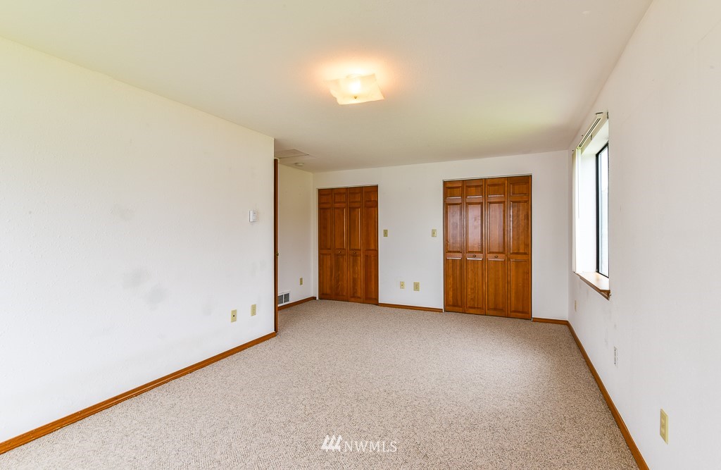 4416 Dyes Inlet Road Northwest Bremerton, WA 98312 - Photo 22 of 24 Gallery Image 22