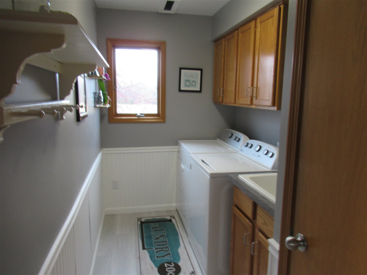 11212 West Stanley Road Flushing, MI 48433 - Photo 20 of 47 50069217-19.JPG