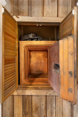 $960,000 | 10 Woodland Drive, Cartersville, GA 30120