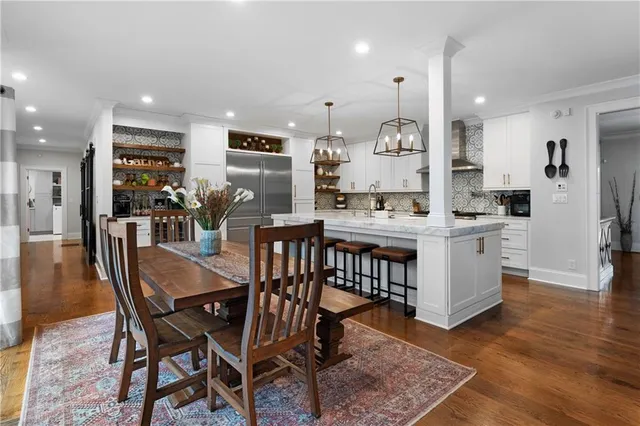 $960,000 | 10 Woodland Drive, Cartersville, GA 30120