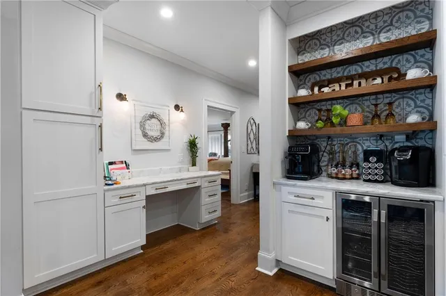 $960,000 | 10 Woodland Drive, Cartersville, GA 30120