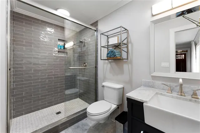 $960,000 | 10 Woodland Drive, Cartersville, GA 30120