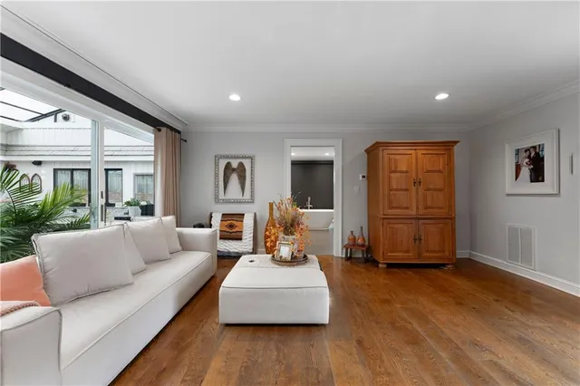 $960,000 | 10 Woodland Drive, Cartersville, GA 30120