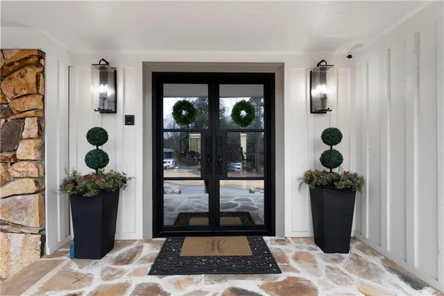 $960,000 | 10 Woodland Drive, Cartersville, GA 30120