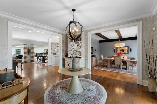 $960,000 | 10 Woodland Drive, Cartersville, GA 30120