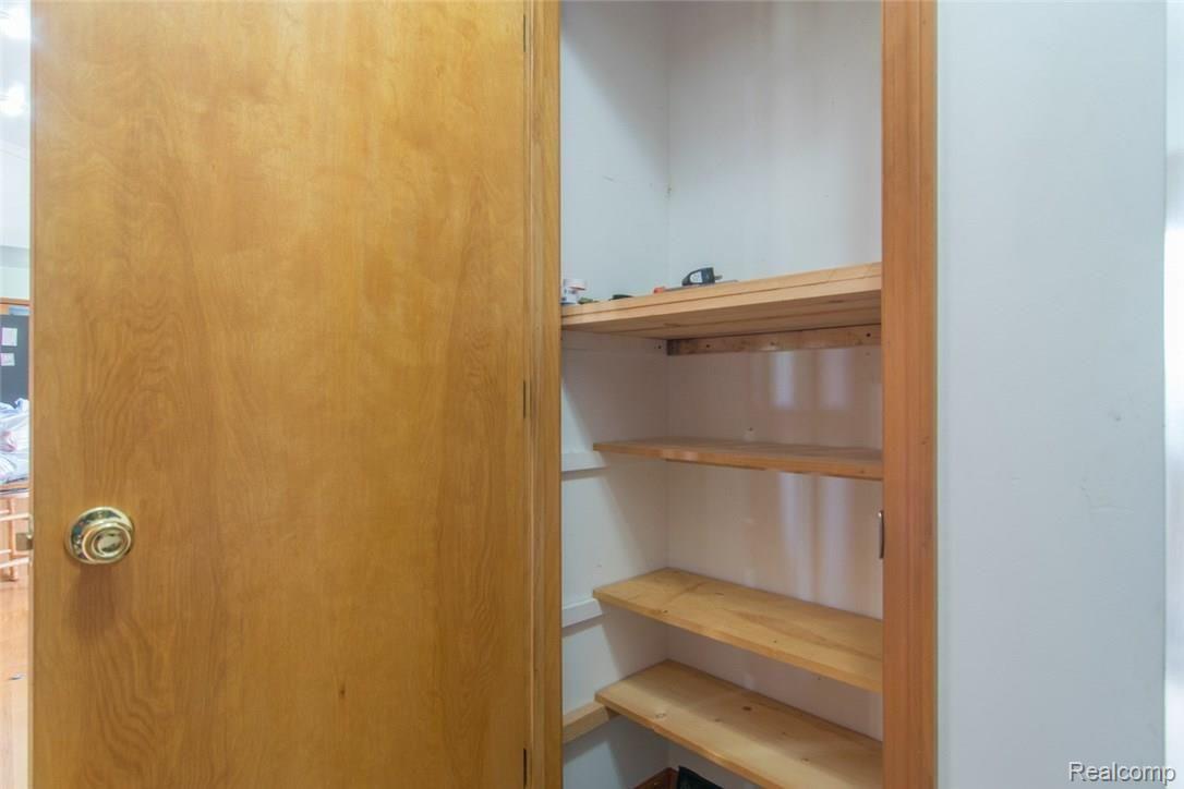 3811 Reamer Road Lapeer, MI 48446 - Photo 36 of 62 DSC_0328.jpg