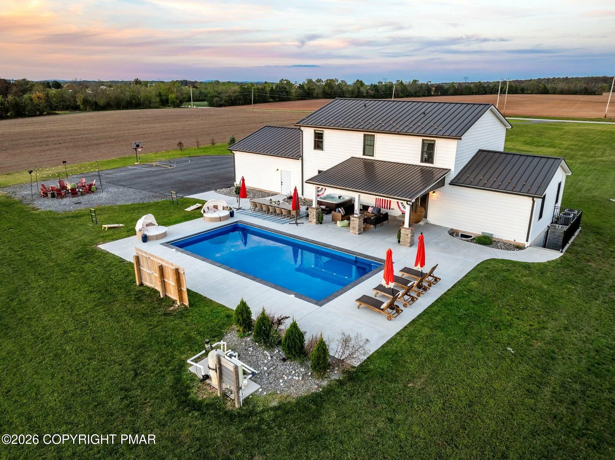 230 Granite Station Road Gettysburg, PA 17325 - Photo 1 of 59 1000071766
