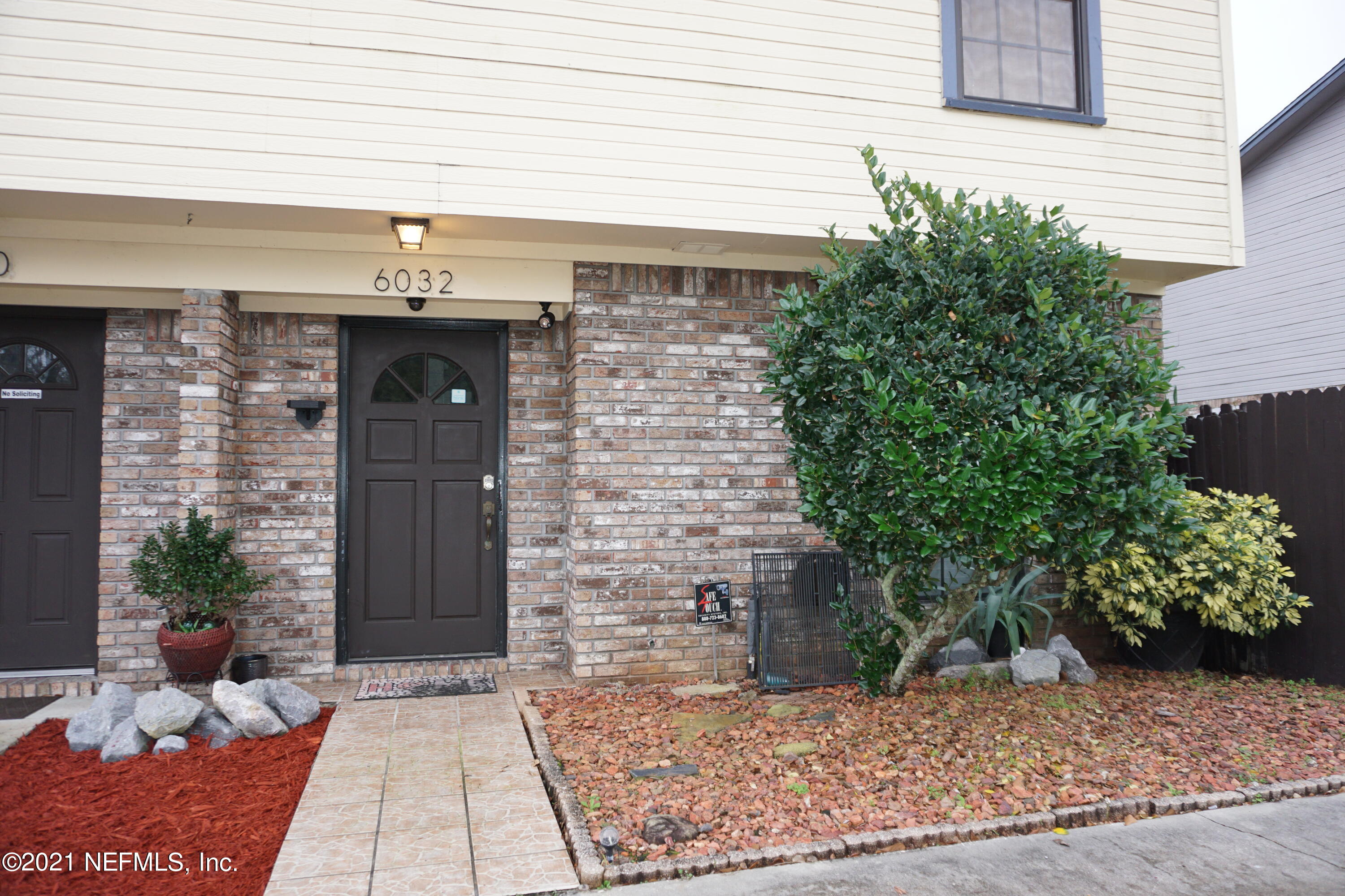6032 Duclay Road Jacksonville, FL 32244 - Photo 4 of 35 DSC06485