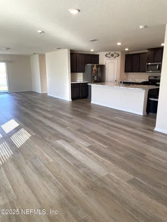 $2,400 | 272 Jarama Circle, St. Augustine, FL 32084