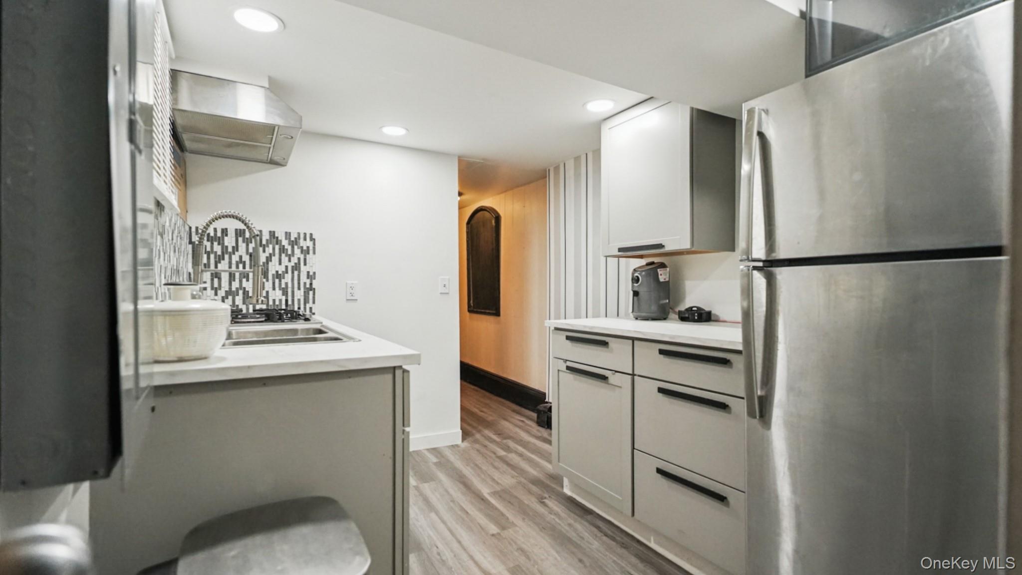 22 Mt Joy Place New Rochelle, NY 10801 - Photo 26 of 38 summer kitchen