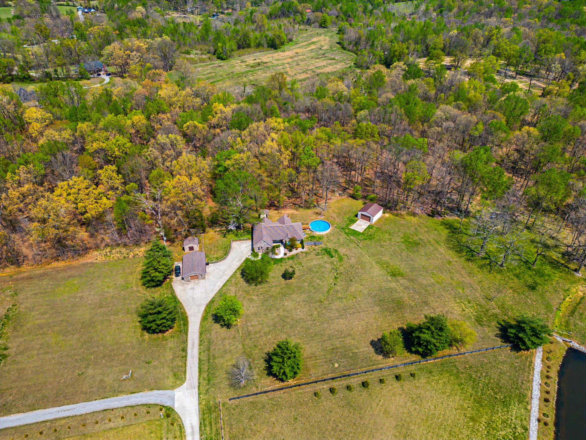 179 South B S Ray Road Portland, TN 37148 - Photo 4 of 74 Gallery Image 4