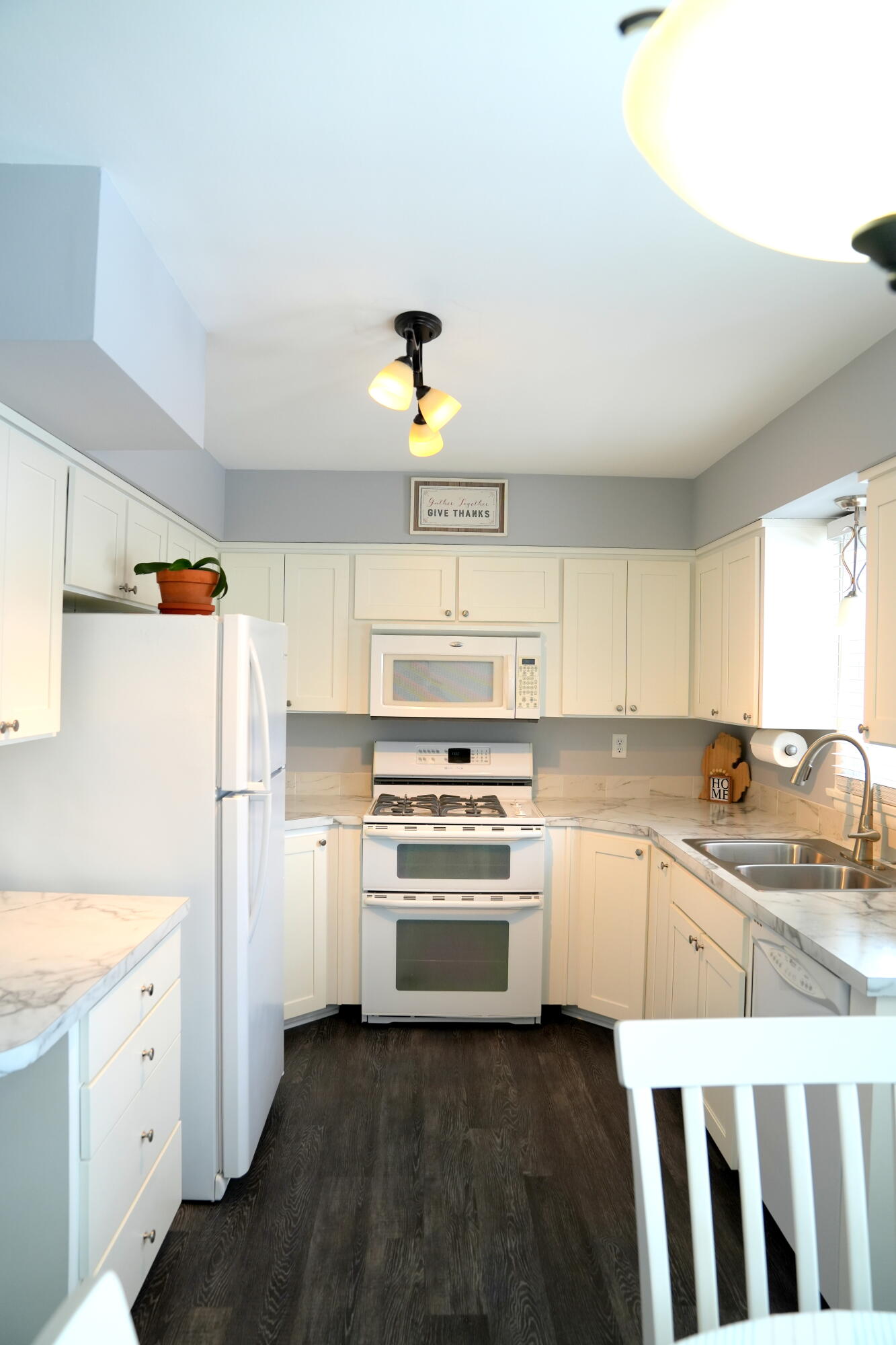 1067 Hampden Road Muskegon, MI 49441 - Photo 7 of 33 DSC05631