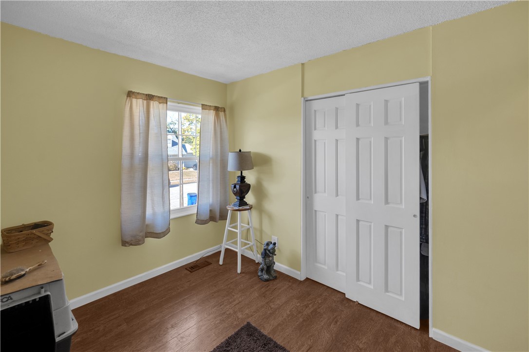 2488 South Fontaine Drive Decatur, IL 62521 - Photo 15 of 26 Gallery Image 15