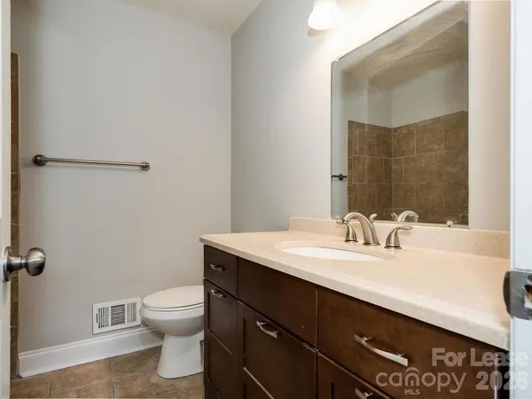 $2,100 | 6827 Woodstream Drive, Charlotte, NC 28210