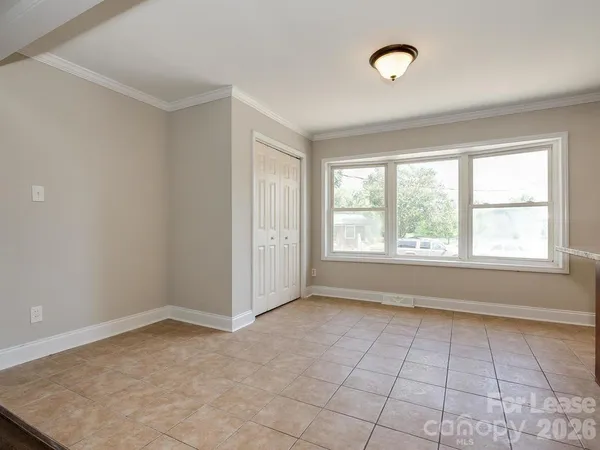 $2,100 | 6827 Woodstream Drive, Charlotte, NC 28210