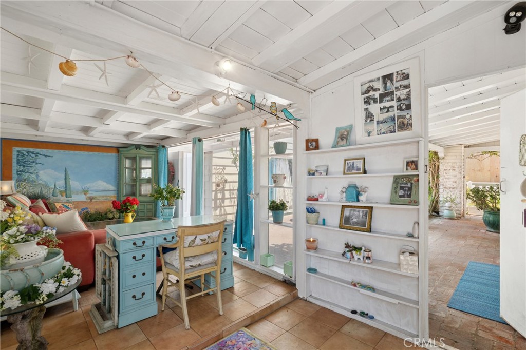 1665 Viking Road Laguna Beach, CA 92651 - Photo 33 of 37