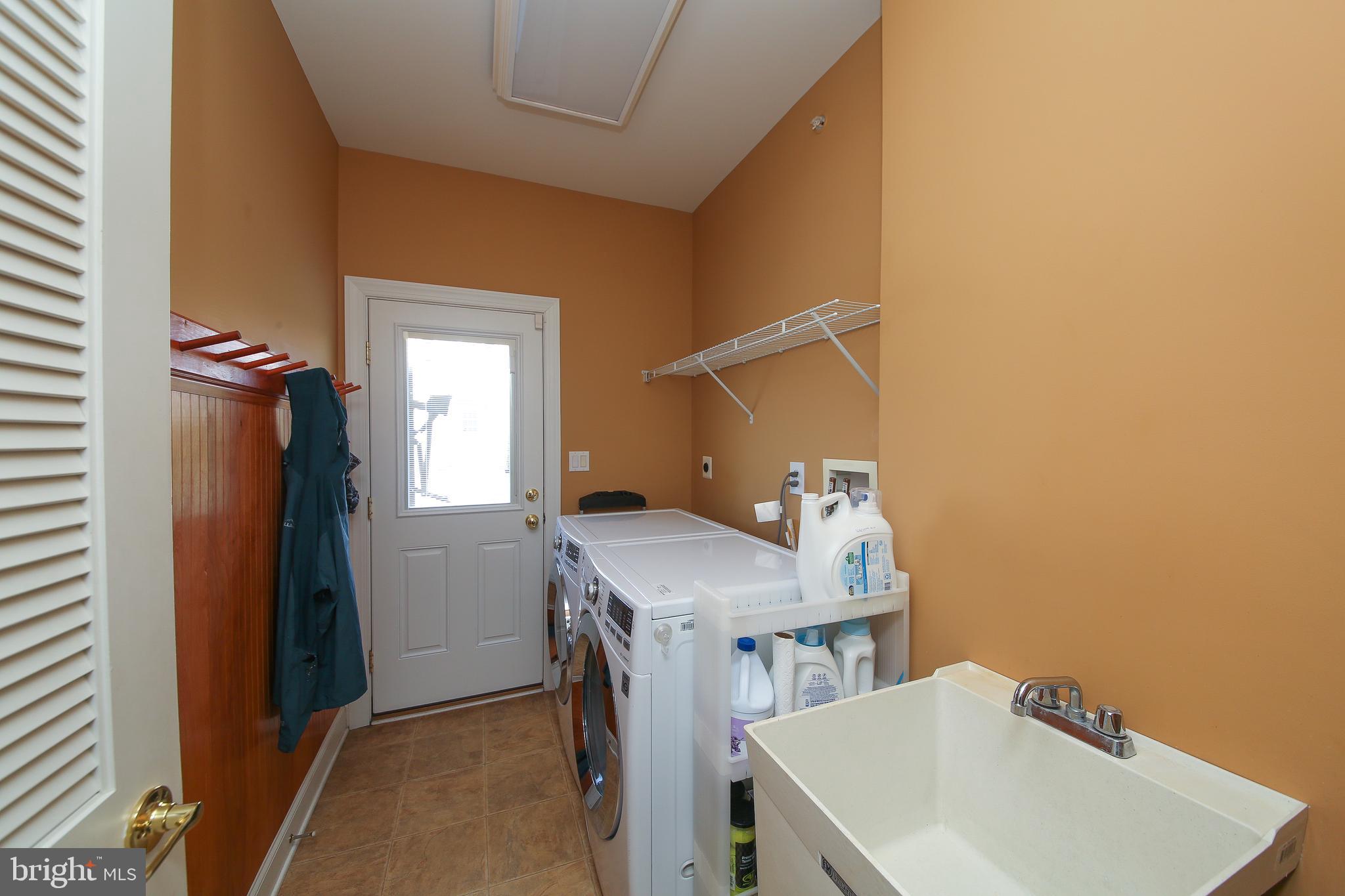 3830 Springtown Road Furlong, PA 18925 - Photo 14 of 48 Laundry/Mud Room