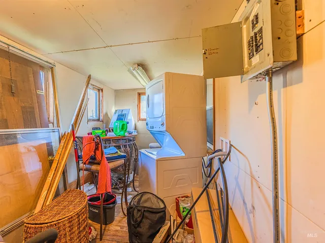 $184,000 | 607 6th Street, Craigmont, ID 83523