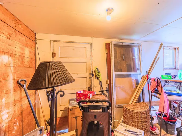 $184,000 | 607 6th Street, Craigmont, ID 83523