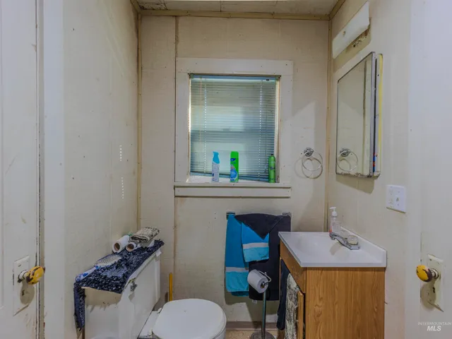 $184,000 | 607 6th Street, Craigmont, ID 83523