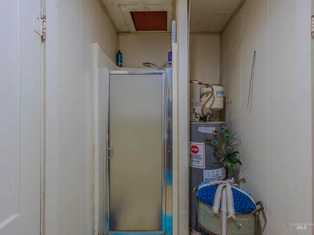 $184,000 | 607 6th Street, Craigmont, ID 83523