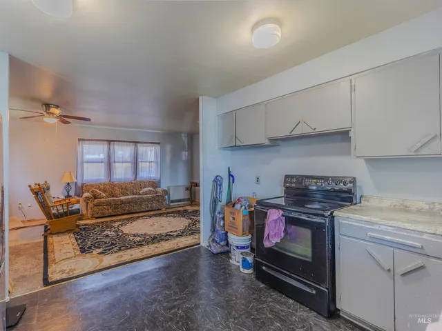 $184,000 | 607 6th Street, Craigmont, ID 83523